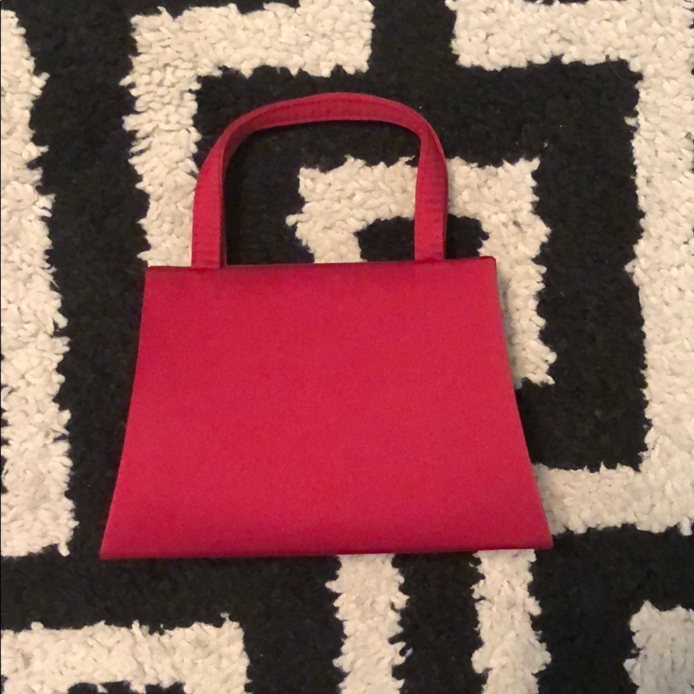 ⭐️⭐️Small handbag from David’s Bridal⭐️⭐️